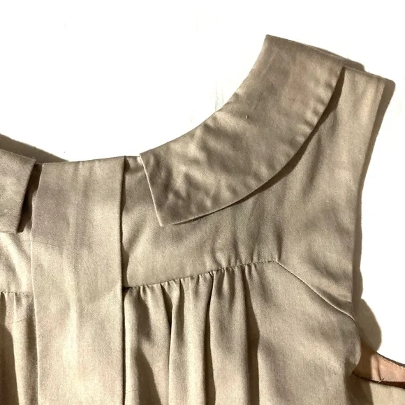 EUC Anthropologie Floral Embroidered Dress With a Bow - Picture 7 of 10